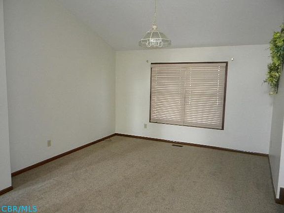 2nd image of 10049 Granden St NW