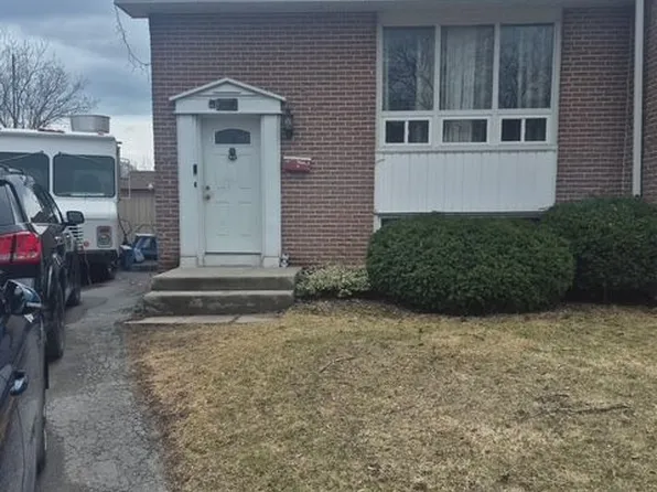 21 Camden Ct, Kingston, ON K7K 5W6