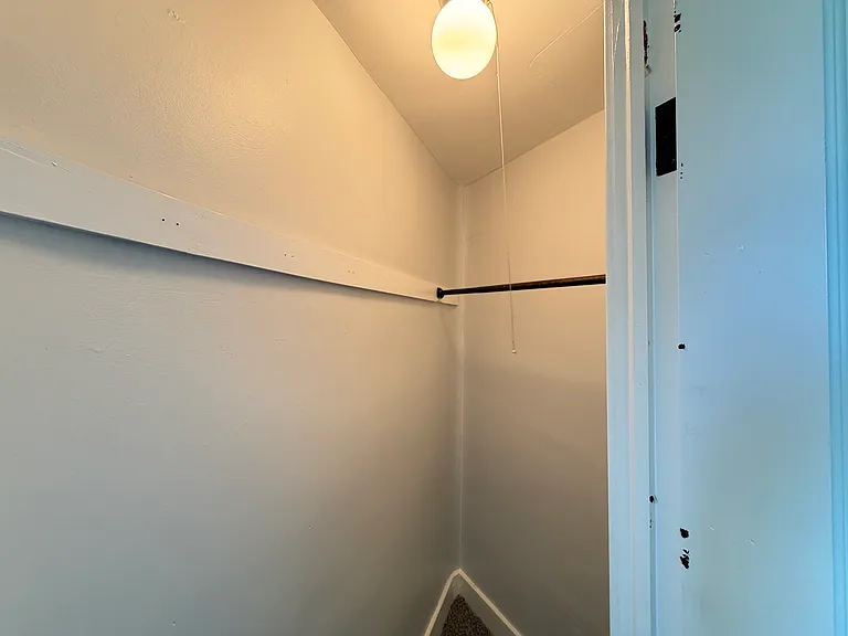 2026 Hertel Ave #A6 — Photo 11