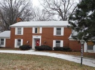 3416 Southern Hills Dr, Des Moines, IA 50321