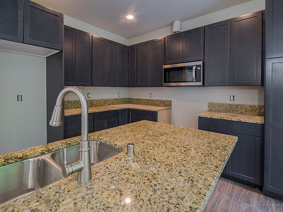 3rd image of 4841 100th St NE