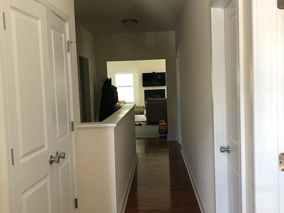 2nd image of 27 Weston Way
