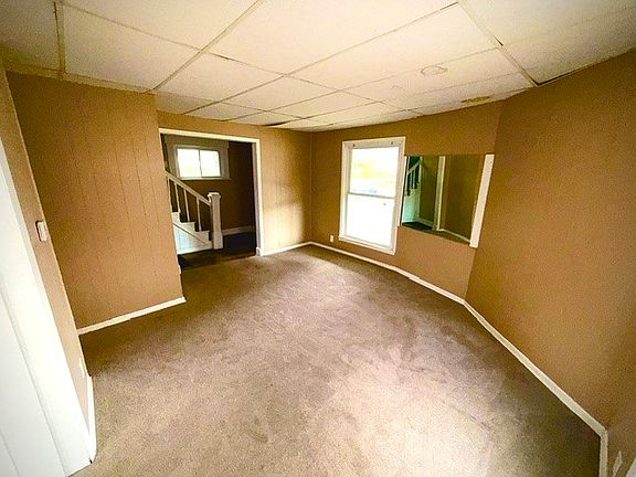 5th image of 620 8th St