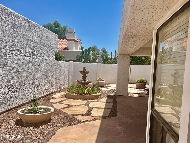 10053 E San Bernardo Dr — Photo 11