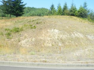 220 Foxglove Way, Reedsport, OR 97467