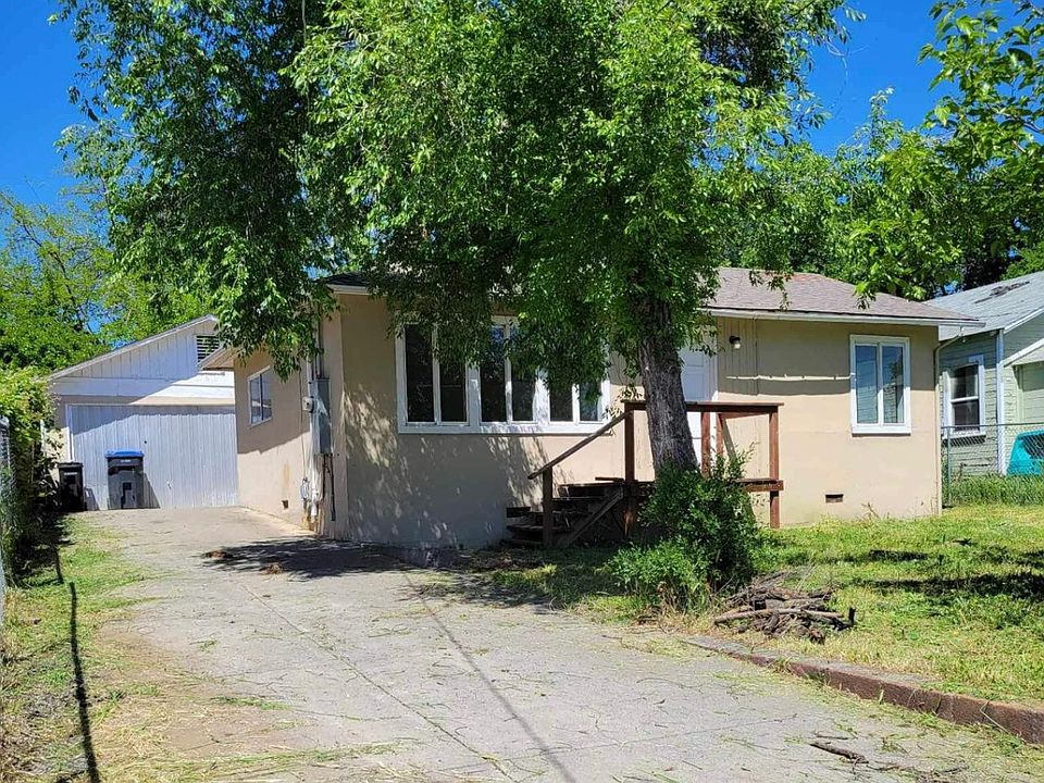 2nd image of 14580 Emory Ave