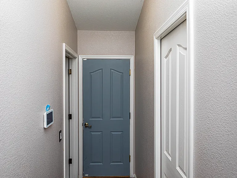 911 Pueblo Dr — Photo 52