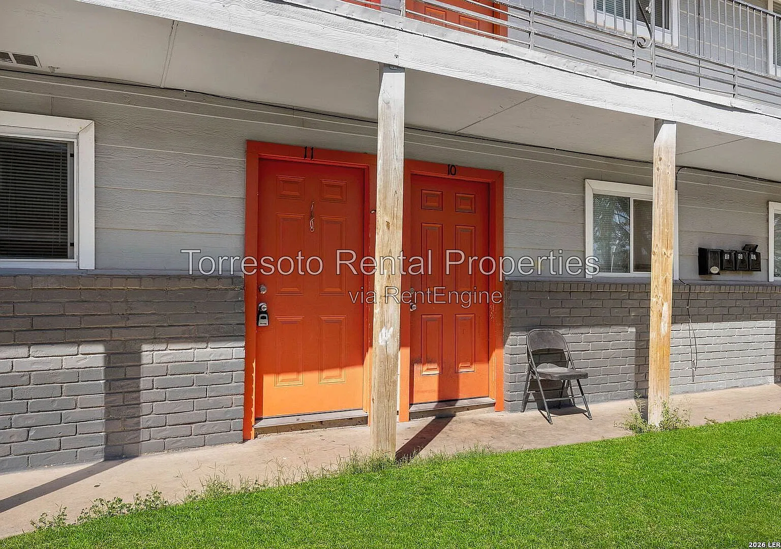 2 bed, 1.0 bath, 650 sqft, $1,000 — Photo 2