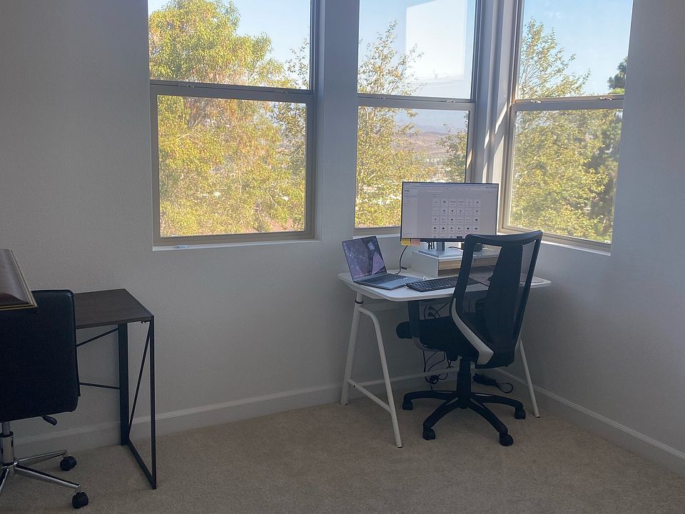 1st image of 309 Honeysuckle Way
