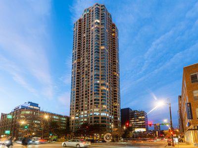 400 N Lasalle St #1404, Chicago, IL, 60614