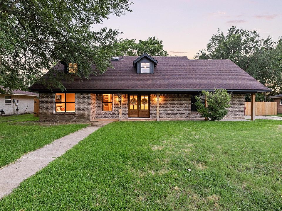 1st image of 2214 Rex Cruse Dr