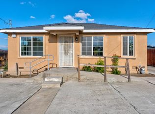 651 Olive Ave, Hanford, CA 93230