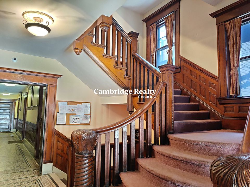 2nd image of 1137 Massachusetts Ave #4T