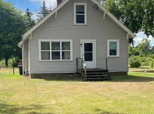 7714 Chestnut Ridge Rd, Lockport, NY 14094