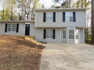 86 Pilgrim Ln, Powder Springs, GA 30127