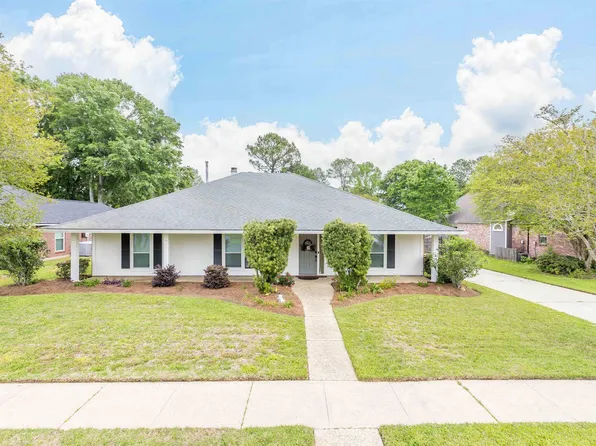 14413 Courtshire Ave, Baton Rouge, LA 70817