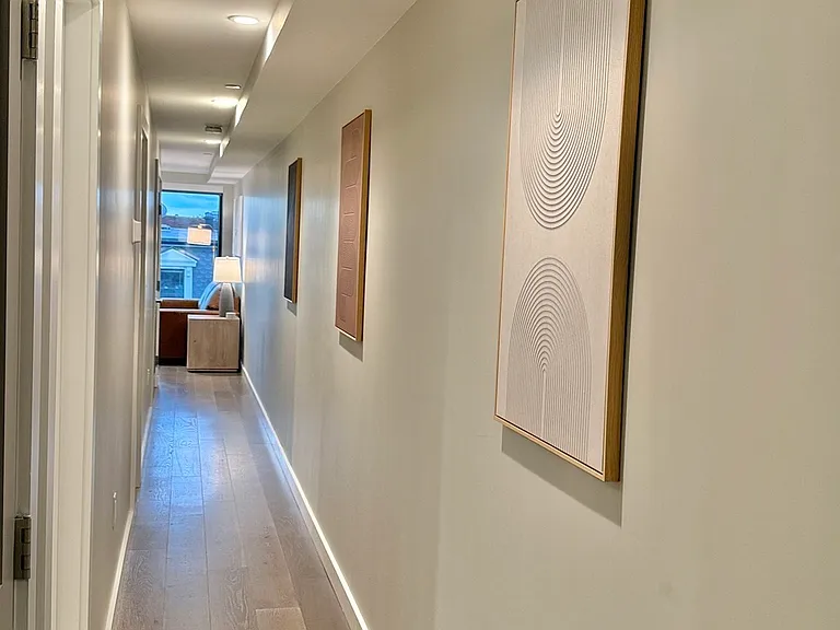 244 Hanover St #610 — Photo 8