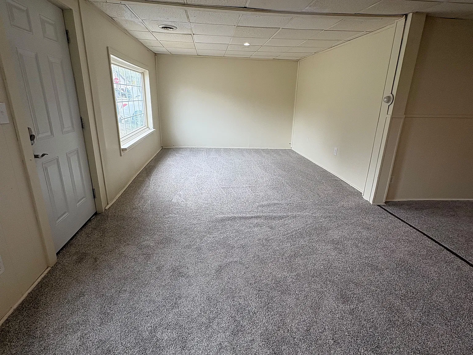 9587 Dayton - Lower unit 1 — Photo 3