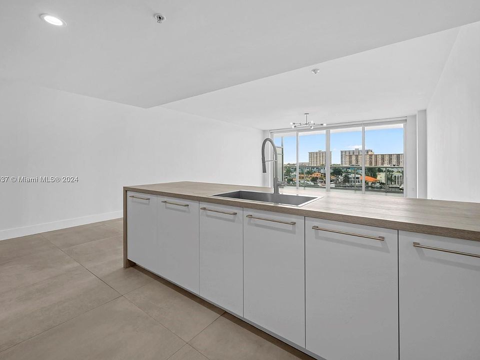 400 Sunny Isles Blvd 705, Sunny Isles Beach, FL 33160 Zillow