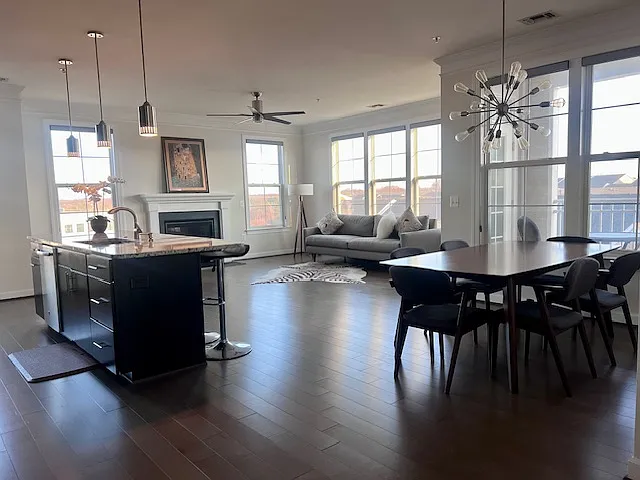 Open concept floor plan.