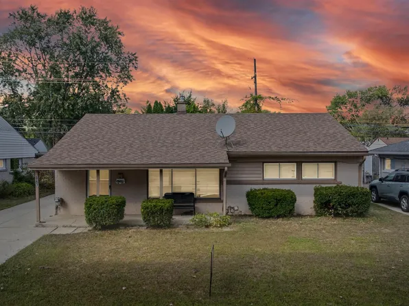 867 E Kalama Ave, Madison Heights, MI 48071