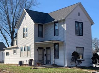 1410 Adams St, Quincy, IL 62301