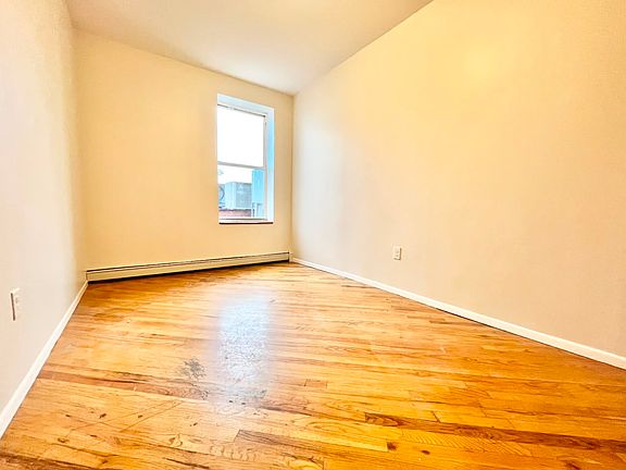 2nd image of 2403 Avenue U #2R
