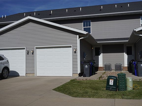 3rd image of 2208 Tranquil Ct NW