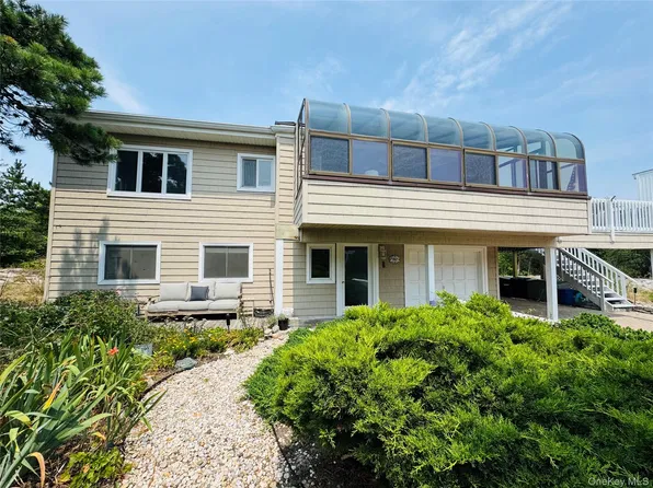 83 Hawser Drive, Oak Beach, NY 11702