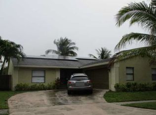 5976 Triphammer Rd, Lake Worth, FL 33463