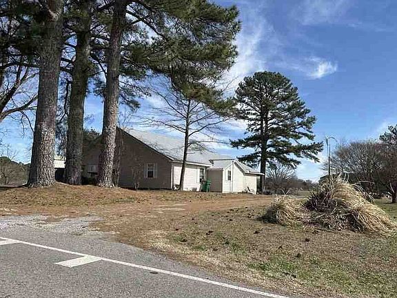 3rd image of 3843 County Road 747