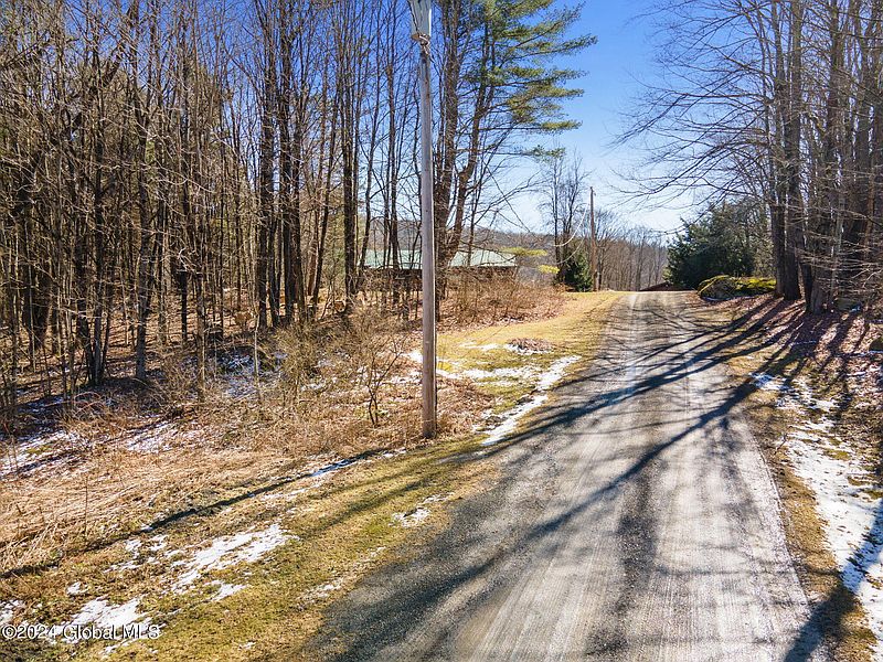 3rd image of 286 County Highway 50