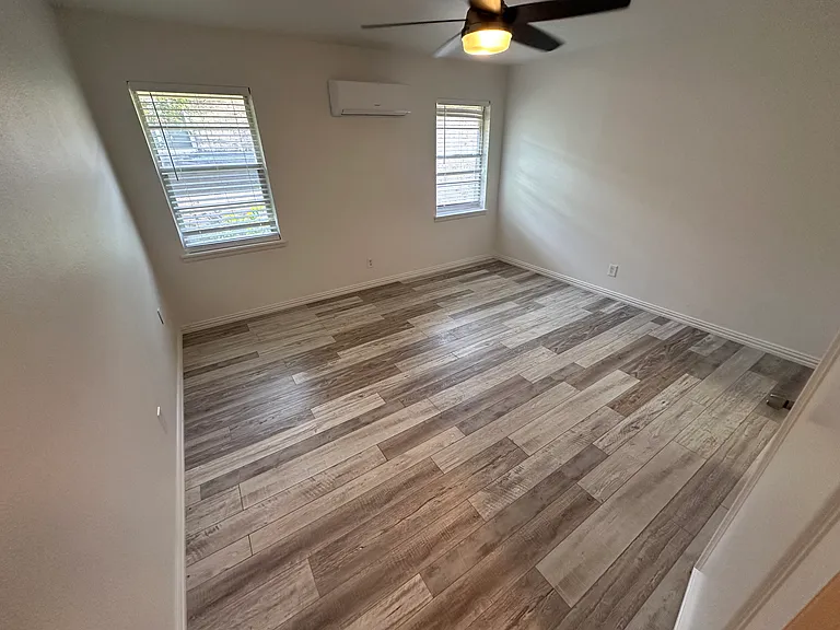 4031 Cole Ave #F — Photo 6