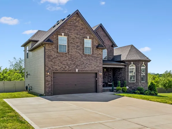 538 Tacoma Dr, Clarksville, TN 37043