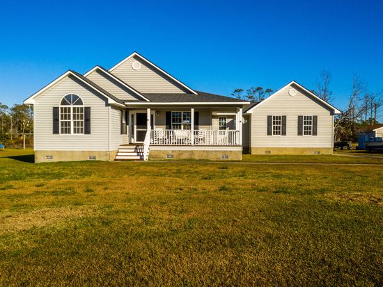 205 Straits Dr Beaufort Nc 28516 Zillow