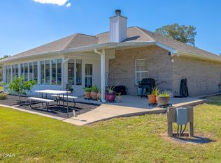 5192 Pine Ridge Dr, Chipley, FL 32428