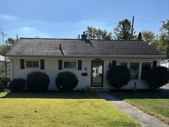 703 Glenwood Ave, Fostoria, OH 44830