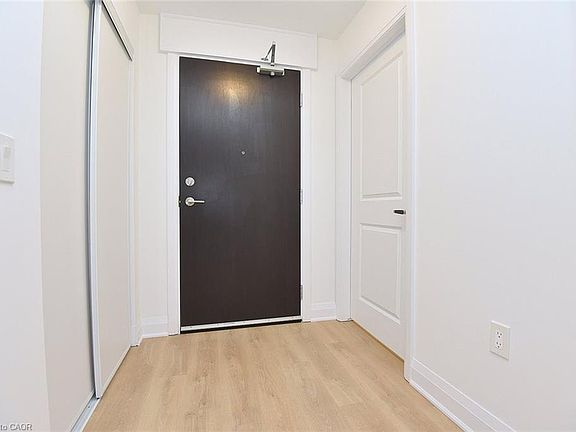 4th image of 1936 Rymal Rd E #321