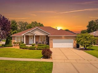 1175 Chase Trl, New Lenox, IL 60451