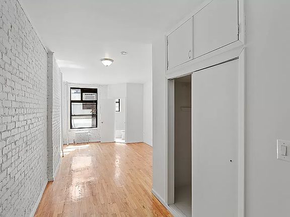 5th image of 230 E 83rd St APT 2RE