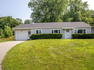 8 Bolduc St, Lewiston, ME 04240