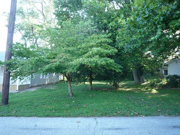 3rd image of 1232 Weed Ln