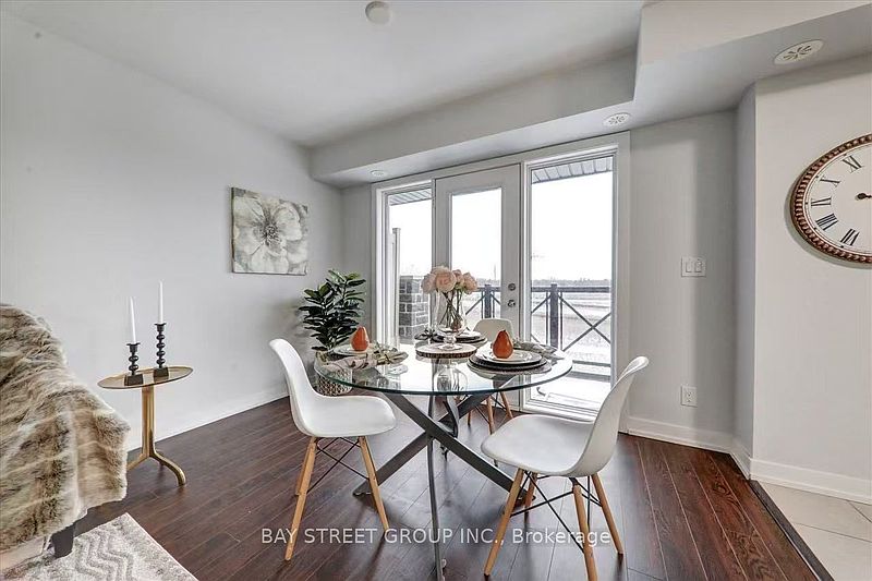 Markham Townhouse for rent - 2 Bedrooms — photo 4