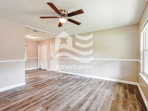 24788_004_living_room_5.jpg