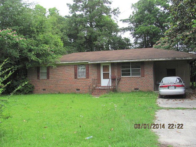 1st image of 1823 Garden Villa Dr