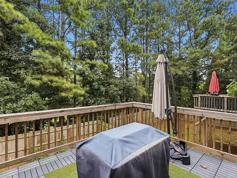 586 Morrow Ln SW — Photo 27