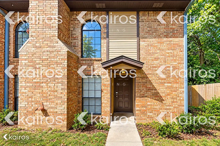 816 Courtenay Pl