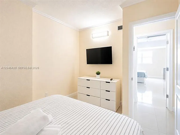 19370 Collins Ave #CU-716 — Photo 18