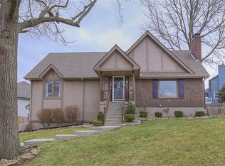 3308 Argonne Ave, Blue Springs, MO 64015