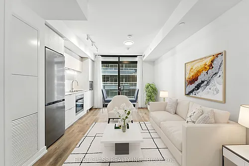 1 Jarvis St Photo 1